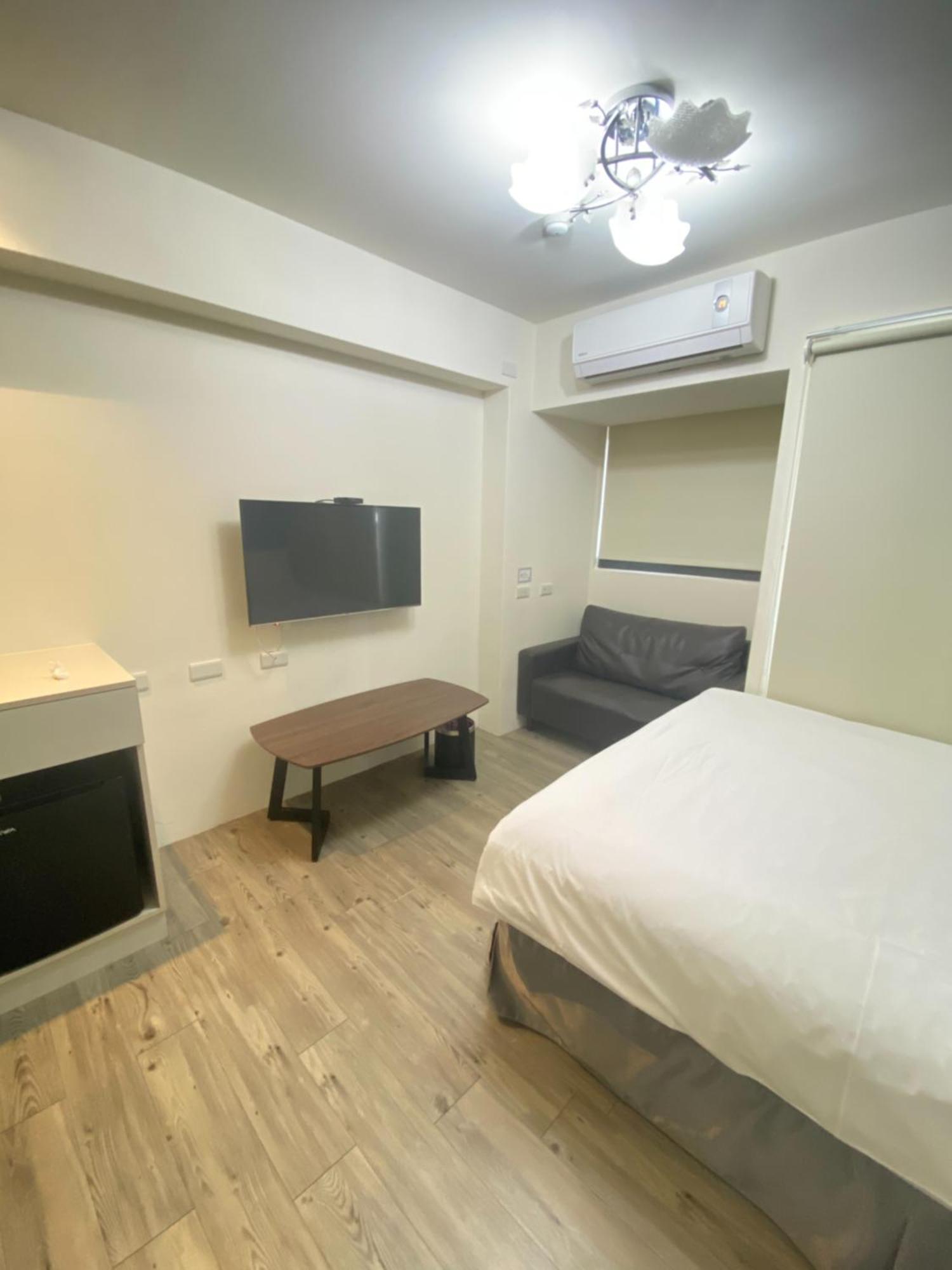 逢甲 Toy Room Taichung Exterior foto