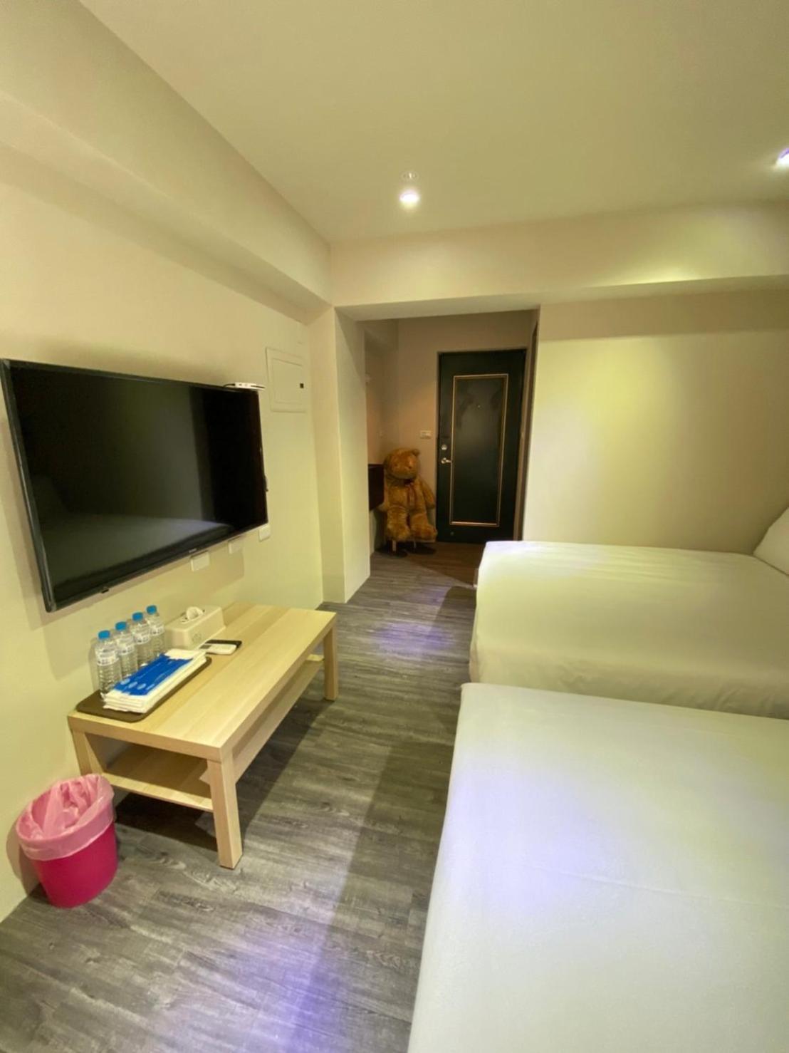 逢甲 Toy Room Taichung Exterior foto